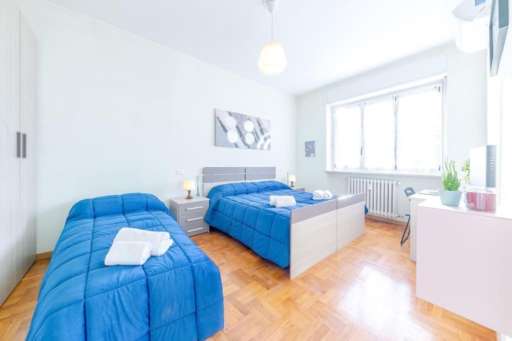 Navigli - Downtown - Duomo Spacious Two Bedroom Apartment - Close To Metro - Ac - Wi-Fi Milaan Buitenkant foto